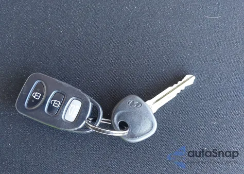 2014 Hyundai Elantra Se z USA, uszkodzony, nr VIN 5NPDH4AEXEH530370